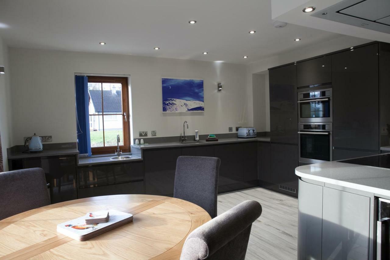 Tower Ridge Apartments Fort William Esterno foto